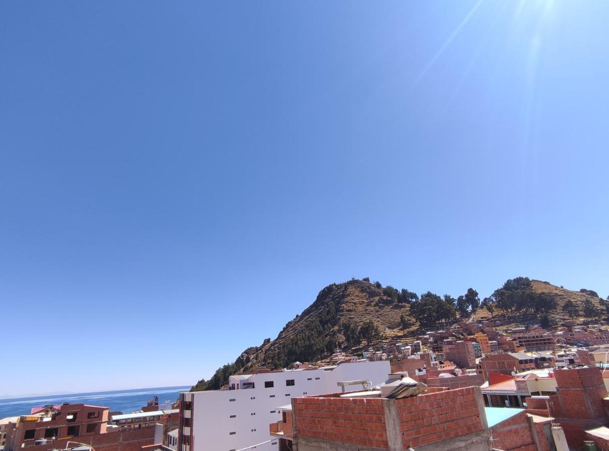 Bed and Breakfast Hostal Sol Y Luna Copacabana  Exteriér fotografie